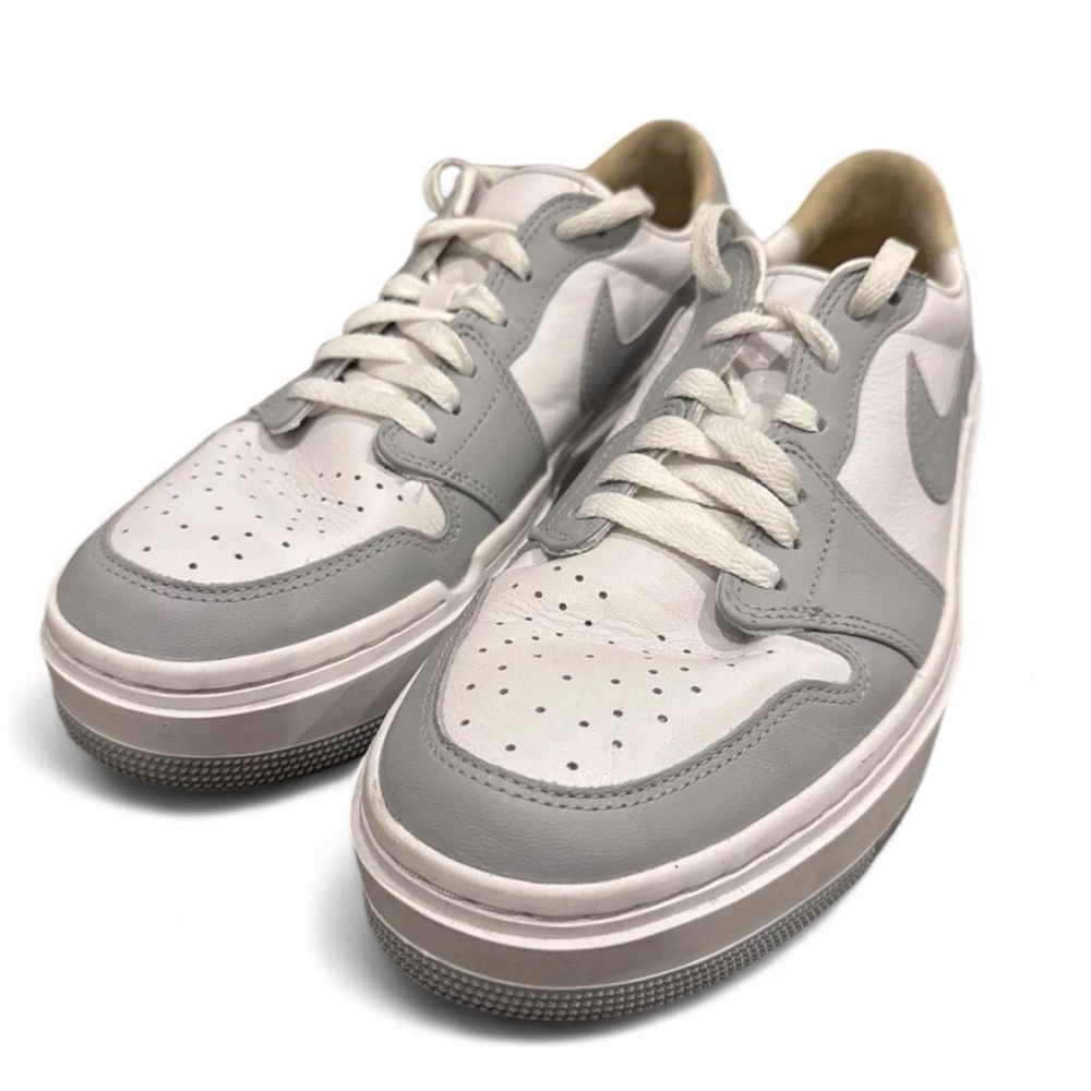Nike Air Jordan 1 Elevate Low White/Wolf Grey SZ 10.5
**Worn Twice**